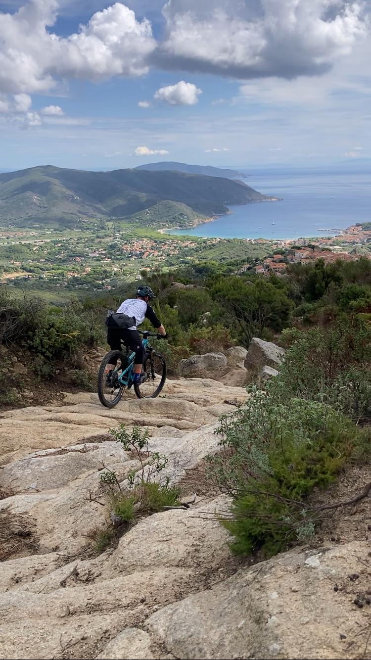 Mountainbike und Segeln auf Elba - 7 Tage Abenteuer Michaque Kaiser von www.mtb-moments.de