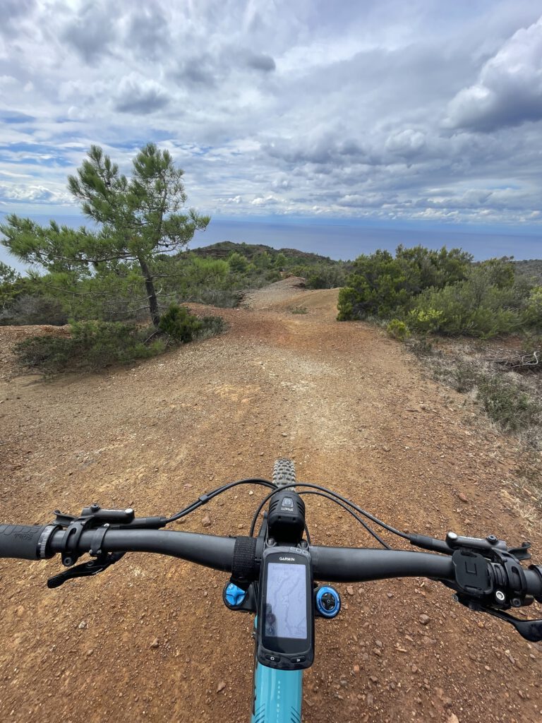 MTB & Segeln auf Elba: Die perfekte Bike & Sail Abenteuerreise